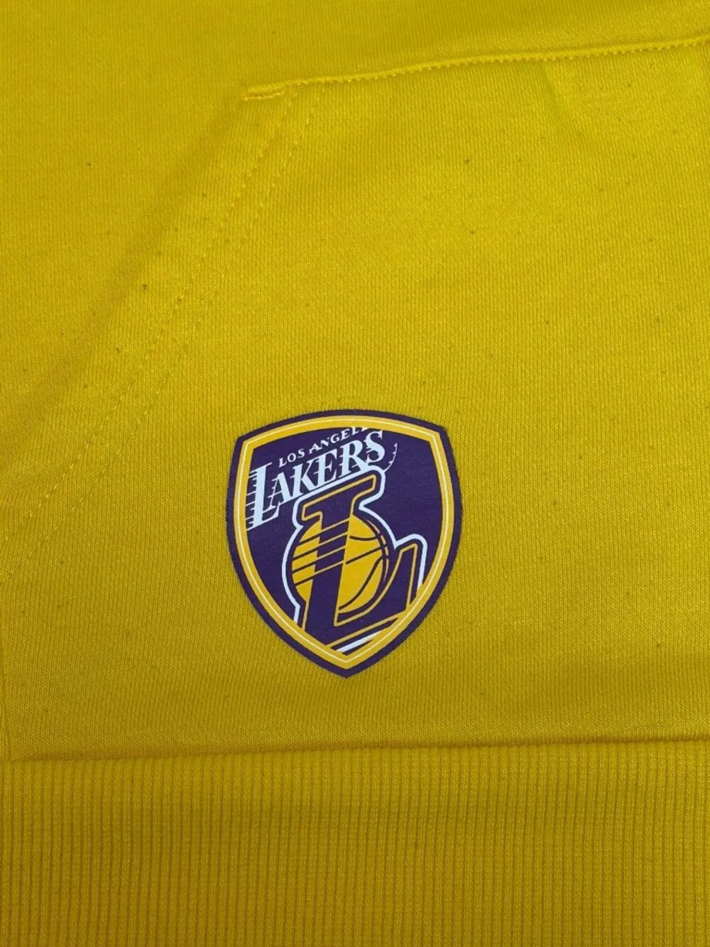 Los Angeles Lakers Yellow Hooded Sweatshirt NBA Logo Western 10-11 years